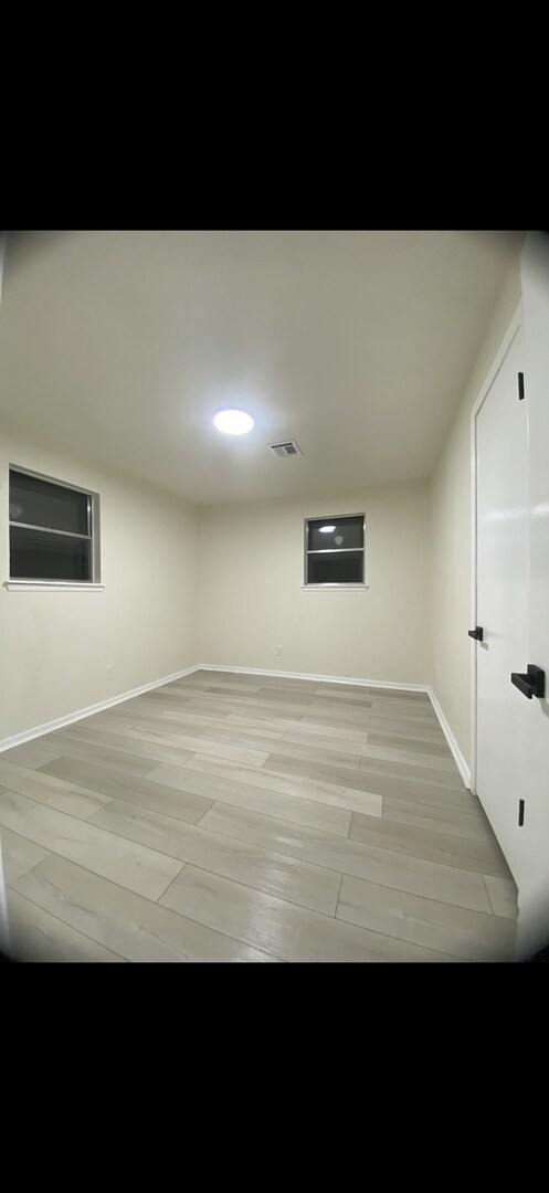 Building Photo - 4 Bedroom Rent to Own Home Available!