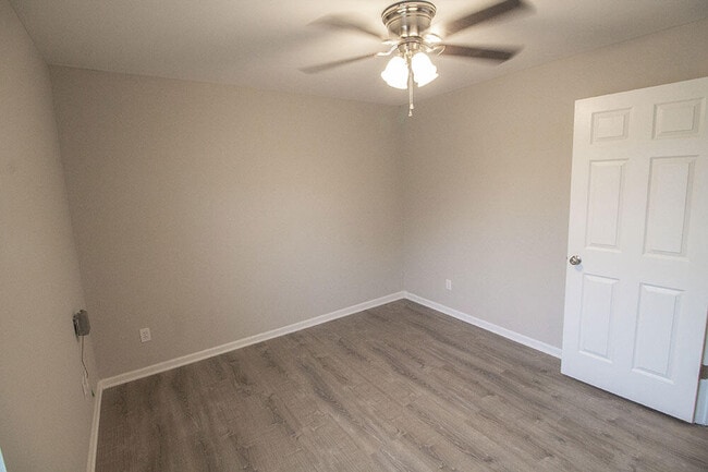 Building Photo - 1306 Godas Cir