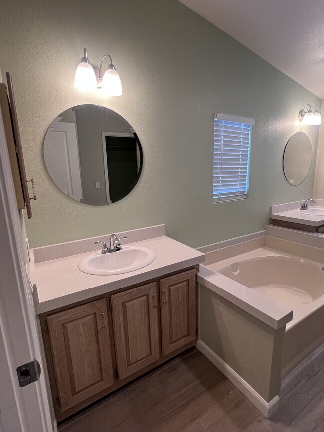 Building Photo - 5791 Turner Way