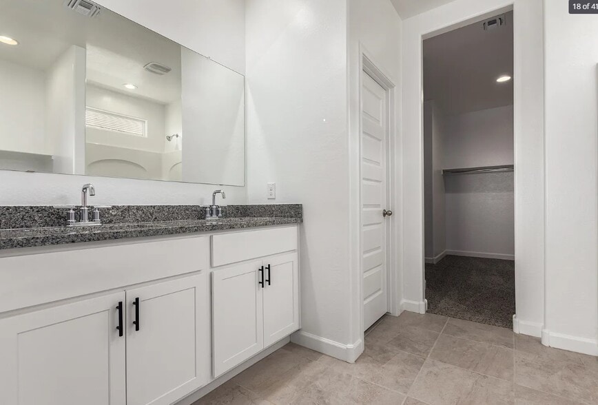 Master Bath - 1707 W Stanton Ave