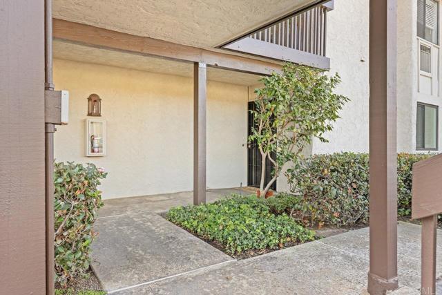 Building Photo - 2505 Navarra Dr