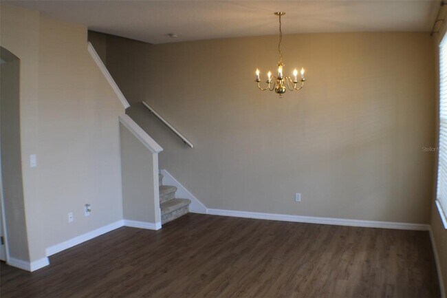 Building Photo - 3336 Santa Rita Ln