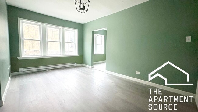 Building Photo - 6226 S Western Ave