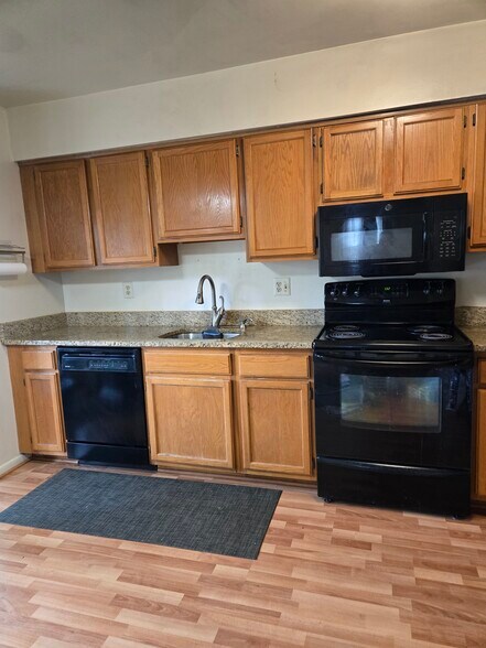 Building Photo - 11435 Appledowre Way