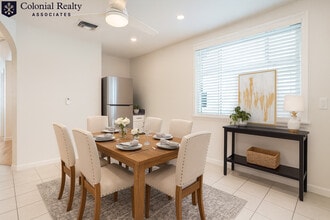 Building Photo - 83 Putnam St