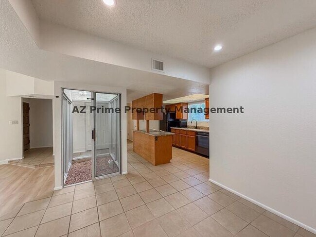 Building Photo - 7829 N 21st Ln