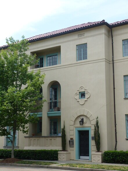 Building Photo - 515 N Arthur Ashe Blvd