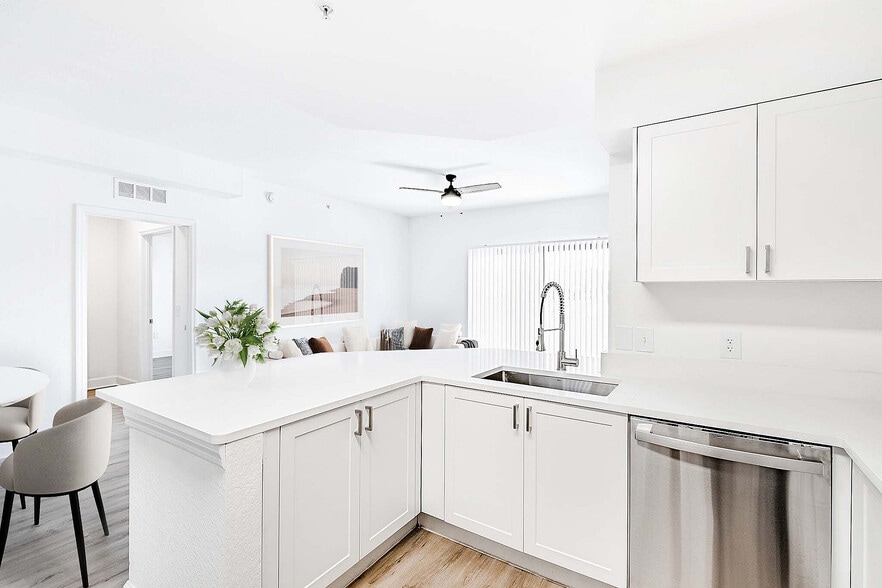 Building Photo - Avana Delray Beach