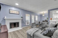 Building Photo - 8600 Coppertowne Ln