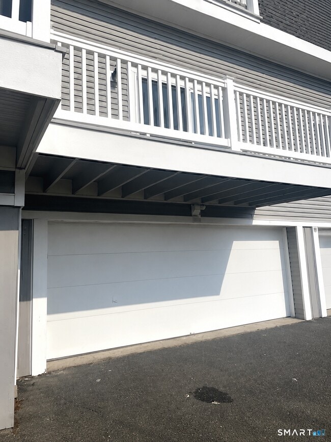 Building Photo - 123 Brittany Farms Rd