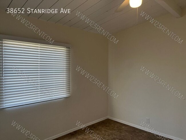 Building Photo - 38652 Stanridge Ave