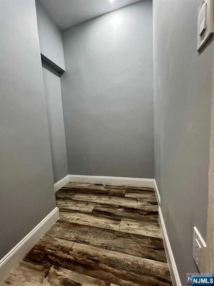 Building Photo - 326 70th St