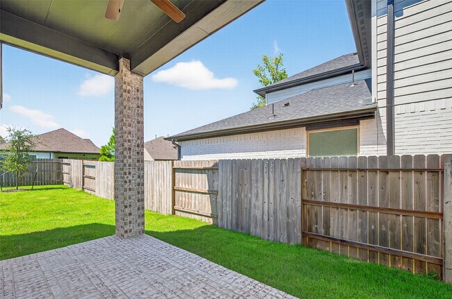 Building Photo - 13085 Brookwood Bnd Ln