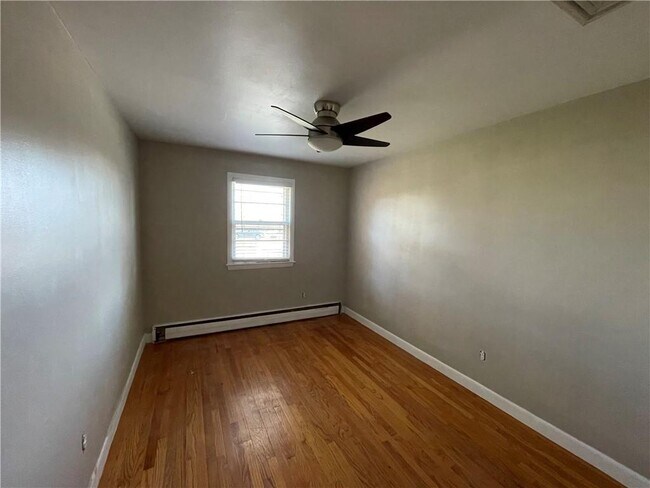 Building Photo - 9 Wilson Rd