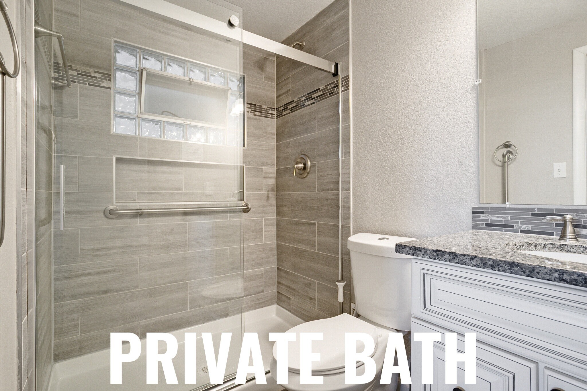 Building Photo - 2300 Lima St