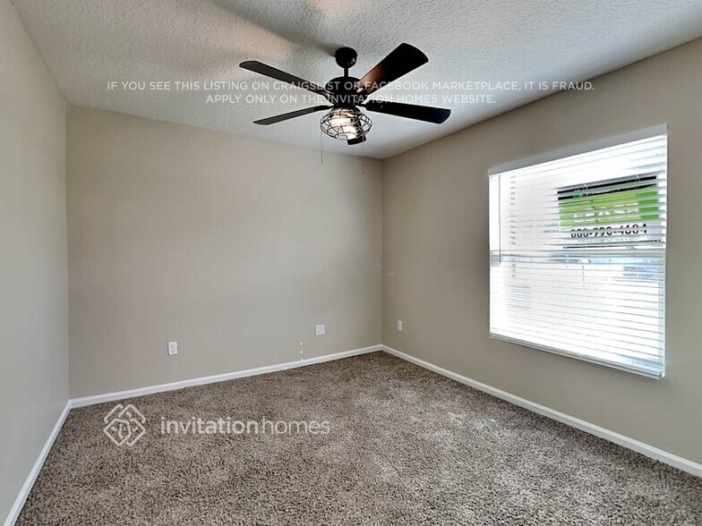 Building Photo - 96393 Commodore Point Dr