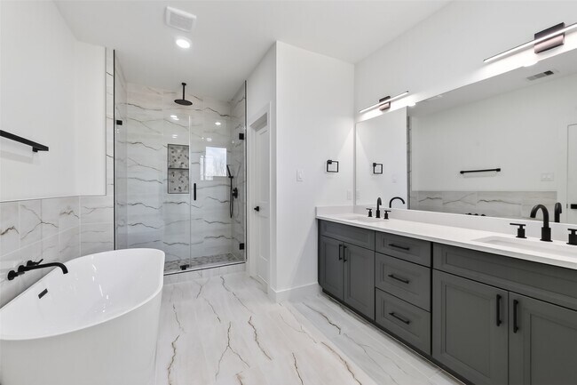 Building Photo - 971 Highland Lgt Ln