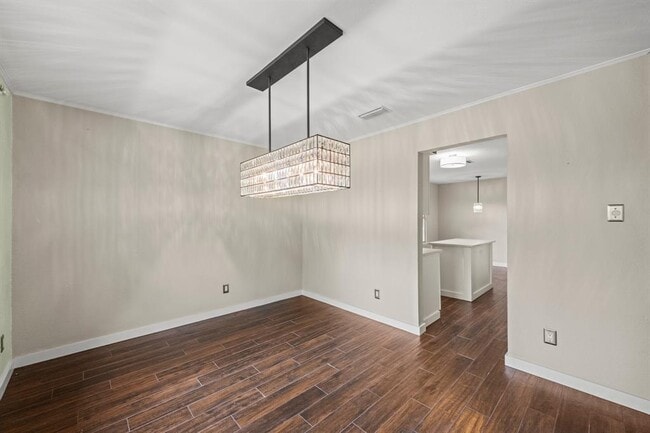 Building Photo - 4820 Marblehead Dr