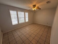 Building Photo - 3105 Oak Rock
