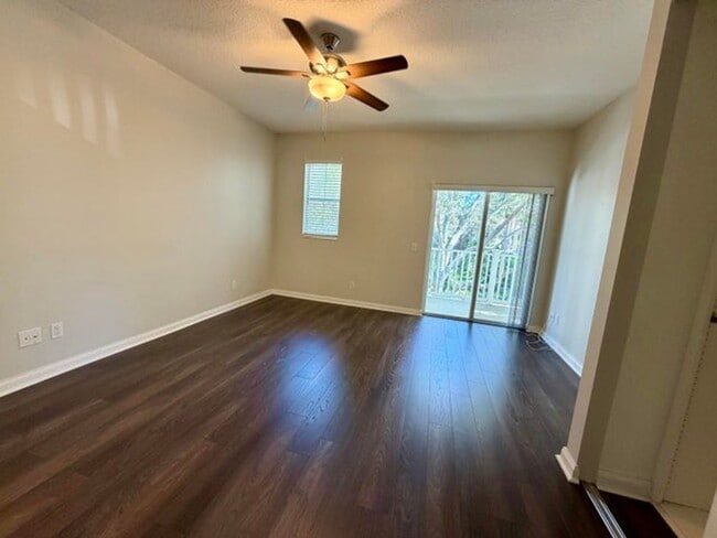 Building Photo - 3200 W Community Dr