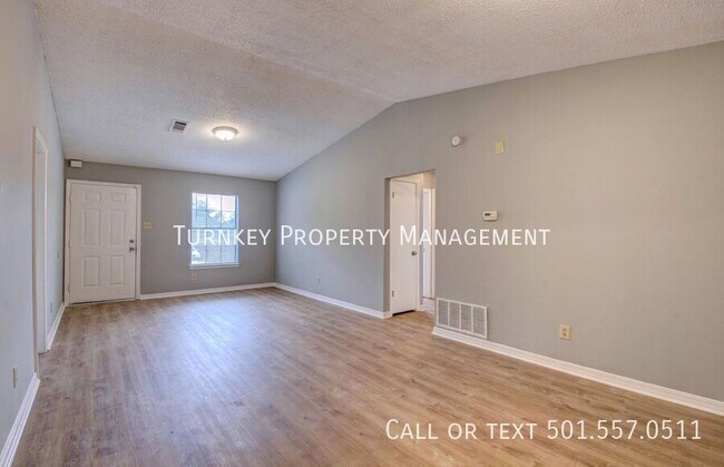 Building Photo - 3308 Holt St