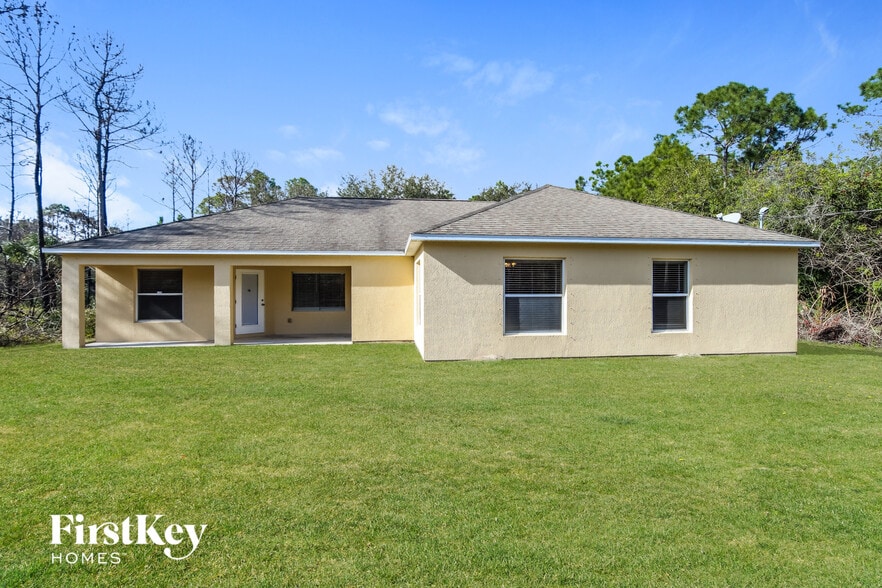 Building Photo - 606 Reading St SE