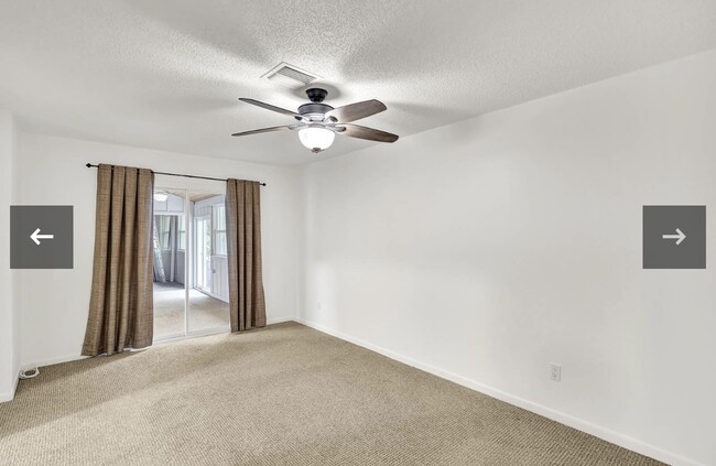 Building Photo - 4160 NE Breakwater Dr