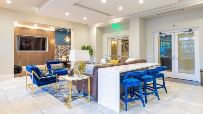 Building Photo - 120 NE 4th St