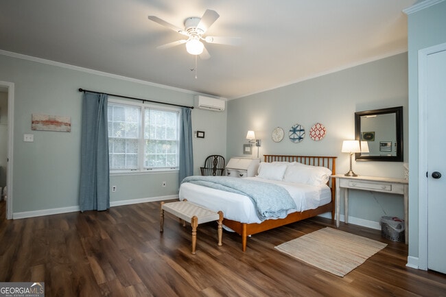 Building Photo - 290.5 Milledge Cir