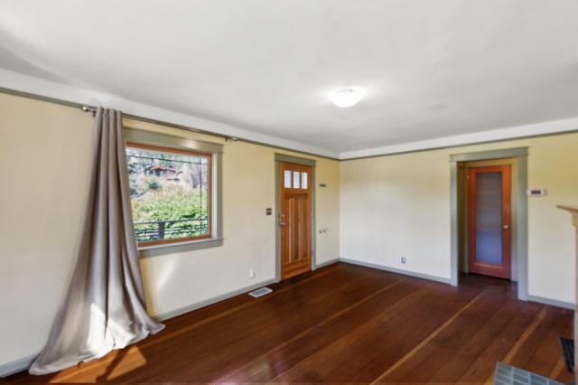 Building Photo - 3 bedroom in Seattle WA 98103