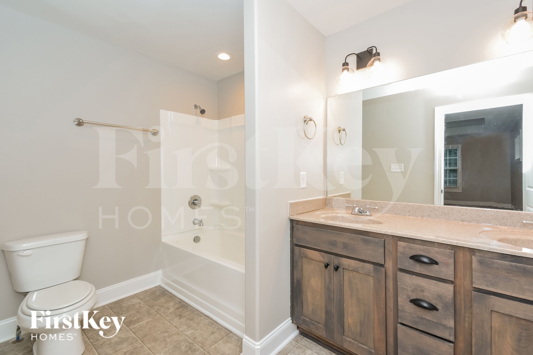 Building Photo - 450 Galvin Dr