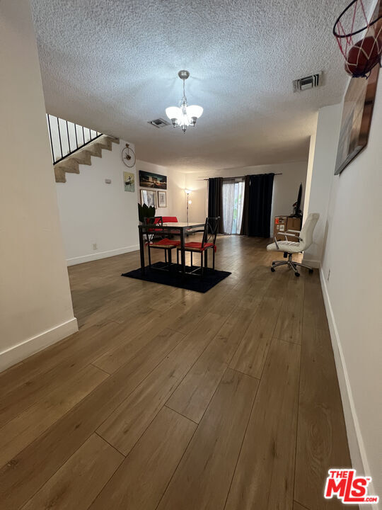 Building Photo - 931 New Depot St