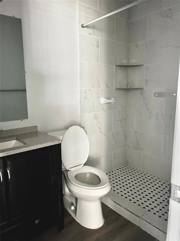 Building Photo - 529 Guerin Dr