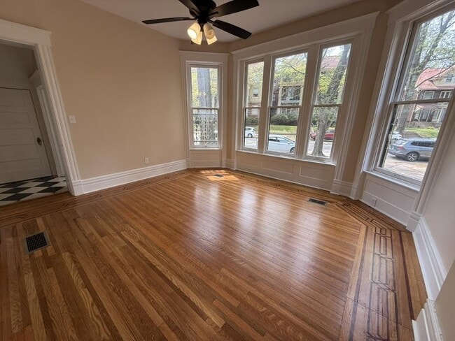 Building Photo - 2101 Cherokee Pkwy