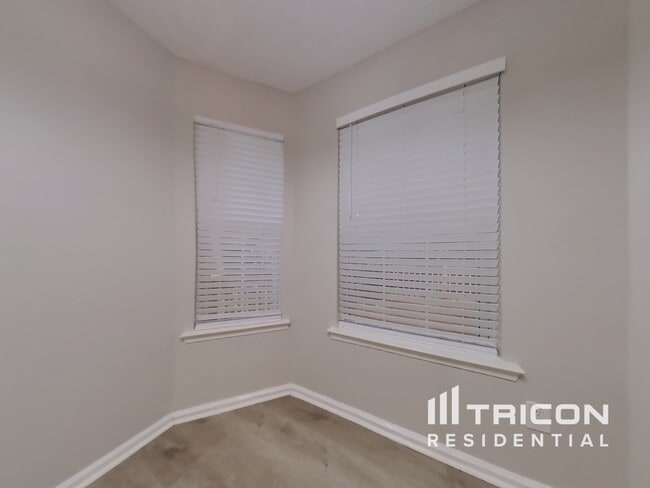 Building Photo - 203 Coldsprings Ct