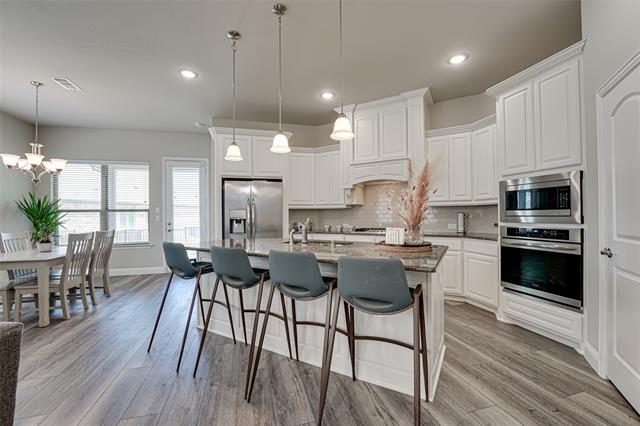 Building Photo - 1651 Sonnet Dr