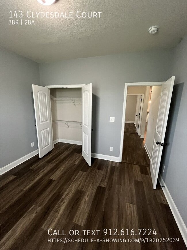 Building Photo - 143 Clydesdale Ct