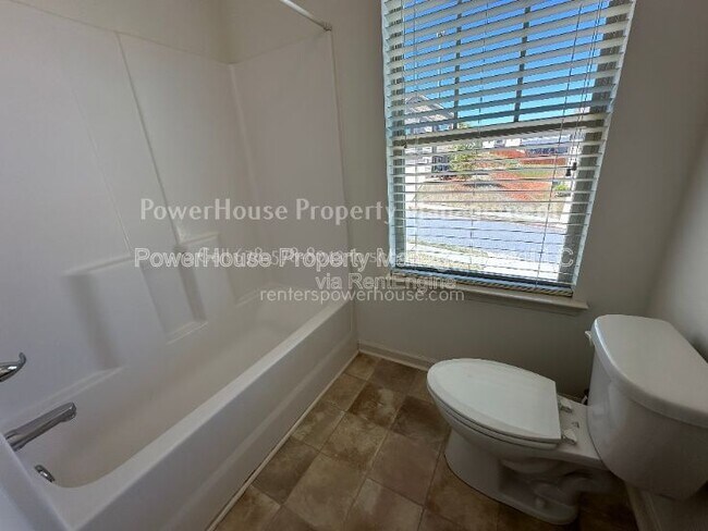 Building Photo - 2378 Centenary Way Ct