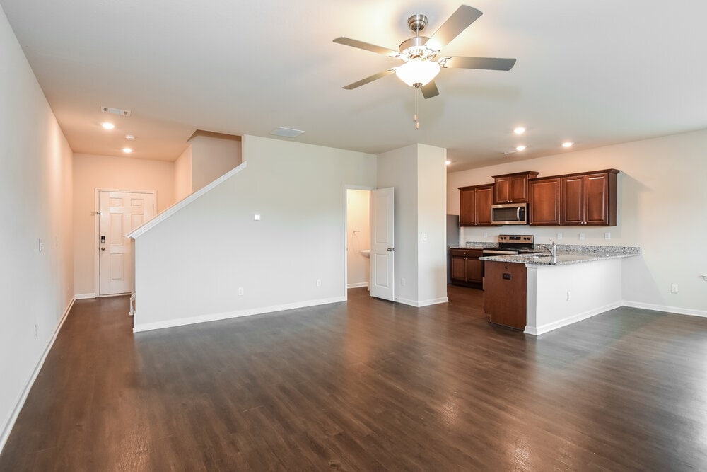 Building Photo - 128 Brook Dr