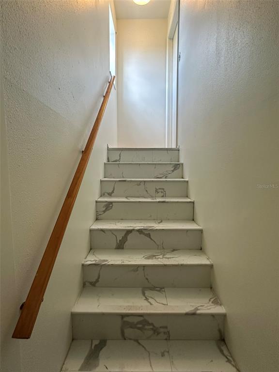 Building Photo - 4416 Englewood Rd