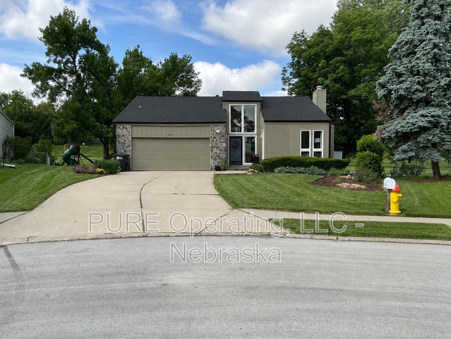 Building Photo - 10635 Spaulding Cir