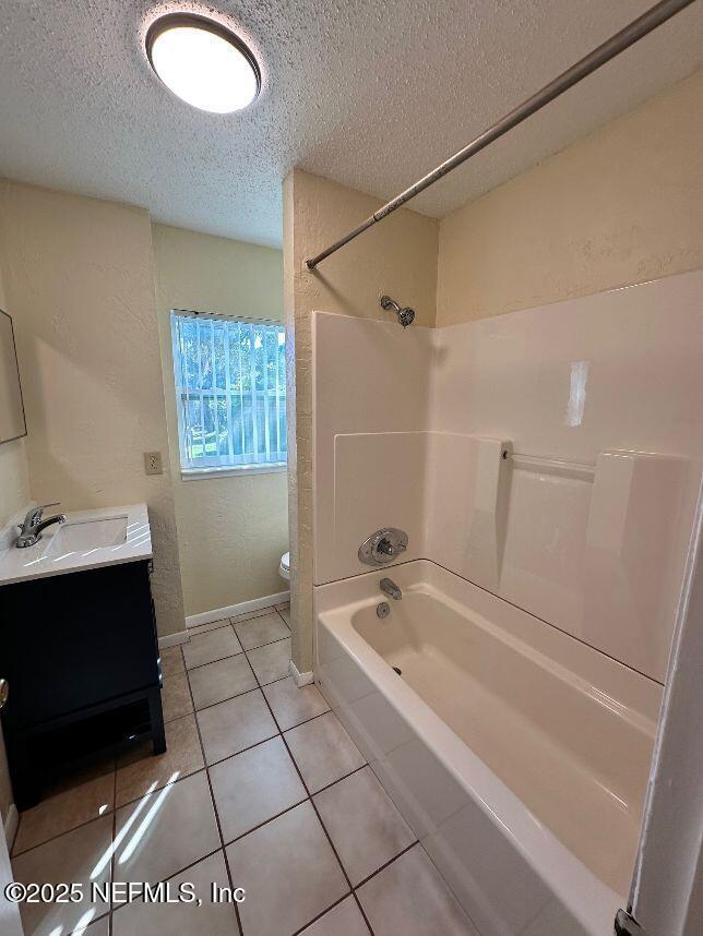 Building Photo - 66 Masters Dr