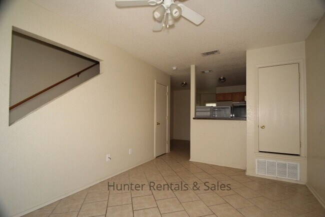 Building Photo - Don't Miss Out!