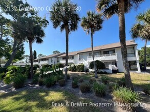 Building Photo - 2132 Lakewood Club Dr S