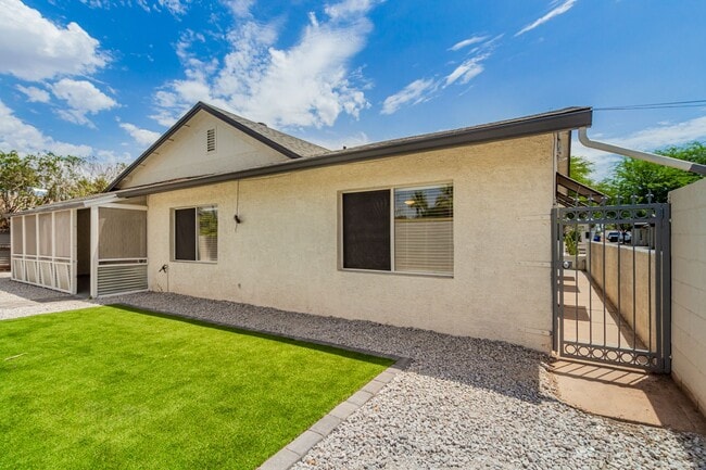 Building Photo - 36th Court