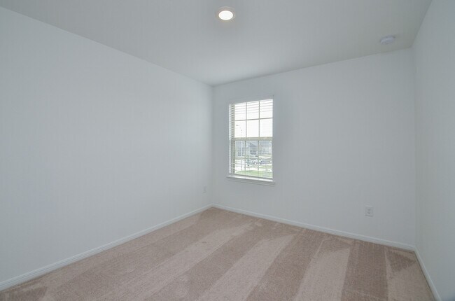 Building Photo - 1004 Laguna Cv Dr