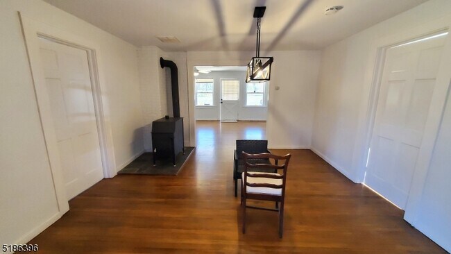 Building Photo - 269 Hazen Rd