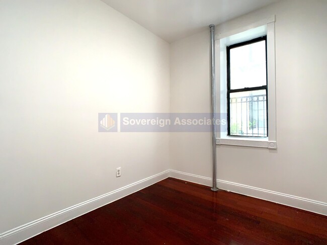 Building Photo - 634 Saint Nicholas Avenue