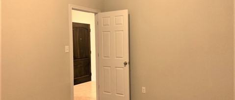 Building Photo - 6605 Verona Pl