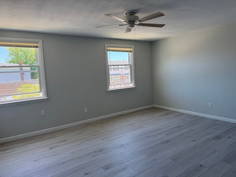 Building Photo - 11746 Colman Rd